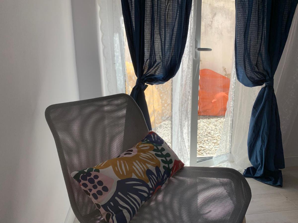 Bed & Breakfast Santo Amaro Lisbon